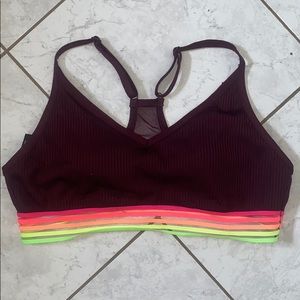 VS Pink Sport Ultimate Lightly Lined Bra